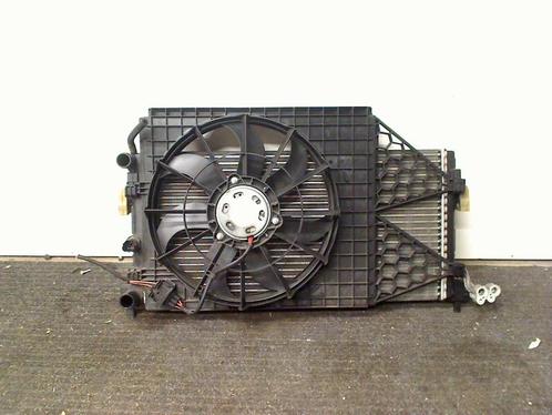 RADIATEUR Volkswagen Polo V (6R) (01-2009/05-2022), Auto-onderdelen, Airco en Verwarming, Volkswagen, Gebruikt