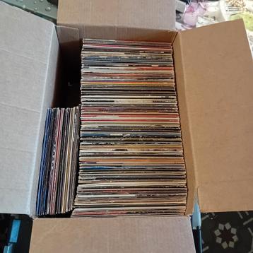 lot cd singels beschikbaar voor biedingen