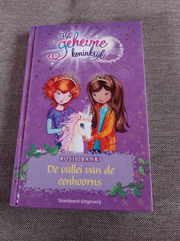Rosie Banks - De vallei van de eenhoorns, Boeken, Kinderboeken | Jeugd | onder 10 jaar, Zo goed als nieuw, Ophalen of Verzenden