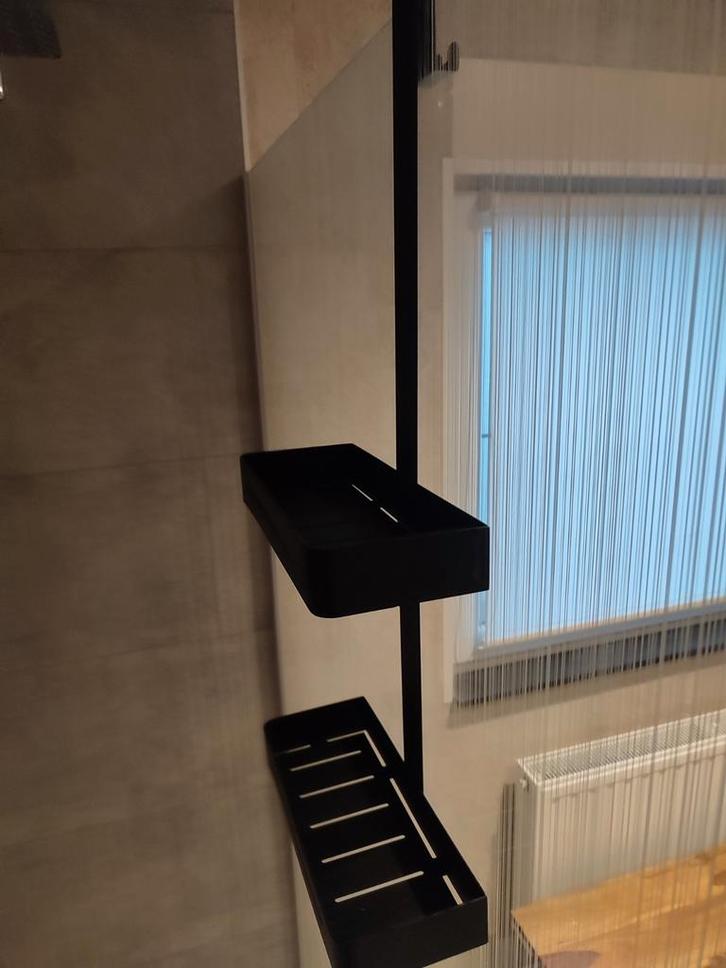 Shampoohouder douche Nieuwe staat!, Huis en Inrichting, Badkamer | Badtextiel en Accessoires, Nieuw, Overige typen, Zwart, Ophalen