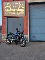 Superbe Honda CB125R 2024 + garantie, Entreprise, Scooter, Éclairage LED