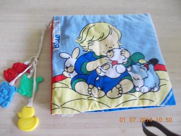 Boekjes in Stof.  2x.  beschikbaar voor biedingen