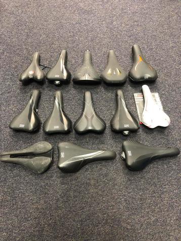 13 stuks nieuwe smalle fiets zadels beschikbaar voor biedingen