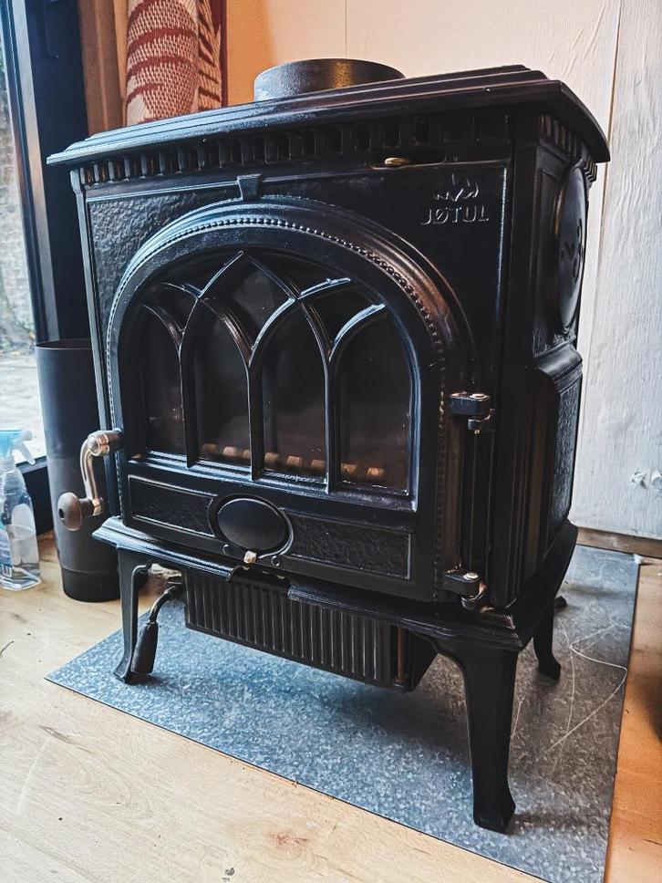 Jøtul F3 houtkachel met inox rookafvoer – topstaat, Huis en Inrichting, Kachels, Zo goed als nieuw, Vrijstaand, Houtkachel, Hout