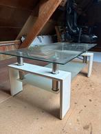 Moderne glazen salontafel – met gebruikssporen, Huis en Inrichting, Tafels | Salontafels, Ophalen, Zo goed als nieuw, Glas
