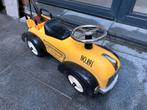 Retro gele loopauto ijzer, Ophalen, Zo goed als nieuw
