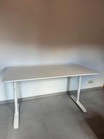 Ikea tafel (bureau/Hobby) MOET WEG VOOR 26/6, Enlèvement, Utilisé, Bureau, Réglable en hauteur