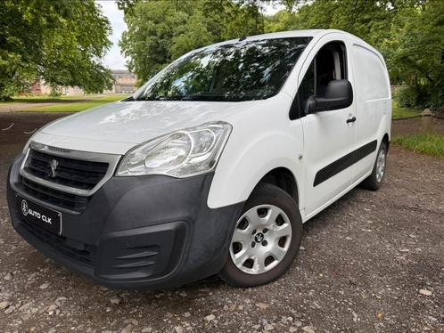 Peugeot Partner 2016 1.6 HDi 3-zits Airco Gps Trekhaak !!, Auto's, Peugeot, Particulier, Te koop, Partner, ABS, Airbags, Airconditioning
