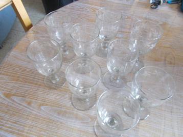 Verres à vin (9) vintage avec feuilles & grappes raisin. beschikbaar voor biedingen