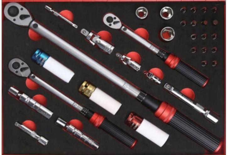 Kit de clés dynamométriques avec douilles, Autos : Divers, Outils de voiture, Envoi