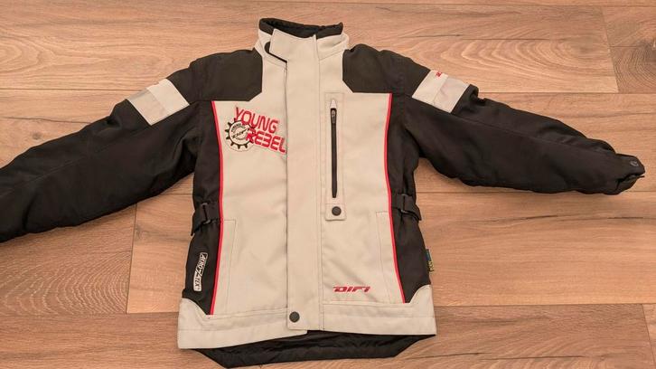 Motorpak Difi maat 122-128 - 7 à 8 jaar, amper gebruikt, Motoren, Kleding | Motorkleding, Combipak, Kinderen, Tweedehands, Ophalen