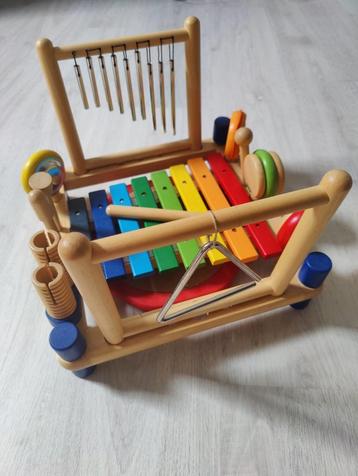 Muziekspeelset voor kinderen beschikbaar voor biedingen