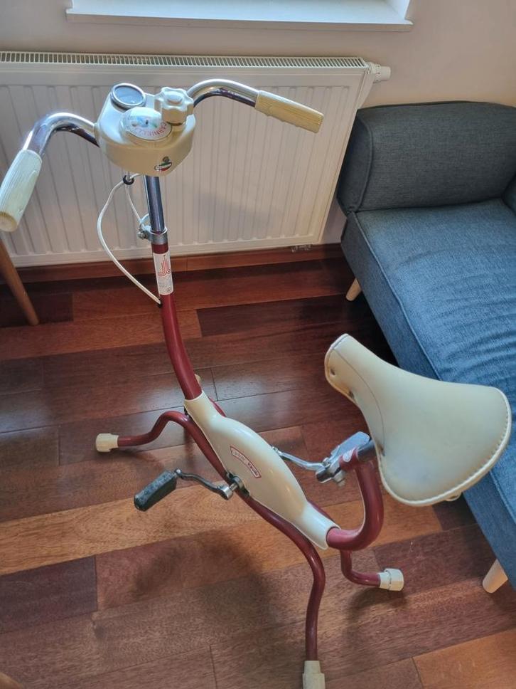 Vélo appartement, VINTAGE, carnielli, fitness, SOLDE 40€, Sports & Fitness, Appareils de fitness, Utilisé, Vélo d'appartement