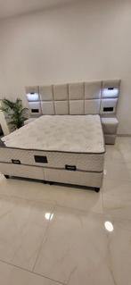 2persoonsbed, Huis en Inrichting, Slaapkamer | Bedden, Ophalen, Beige