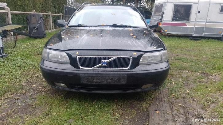 Volvo V70 2.4T 200 pk. Motor moet worden gereviseerd., Auto's, Volvo, Particulier, V70, ABS, Airbags, Airconditioning, Alarm, Boordcomputer