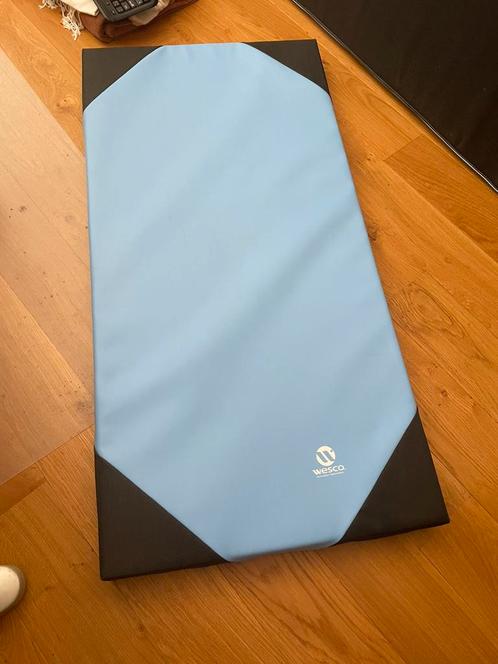Matelas mousse tapis de gym Wesco 120x60x7 cm, Sport en Fitness, Turnen, Zo goed als nieuw, Materiaal, Ophalen