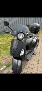 Vespa 300 gts supersport, Motoren, Scooter, 300 cc, Particulier, ABS