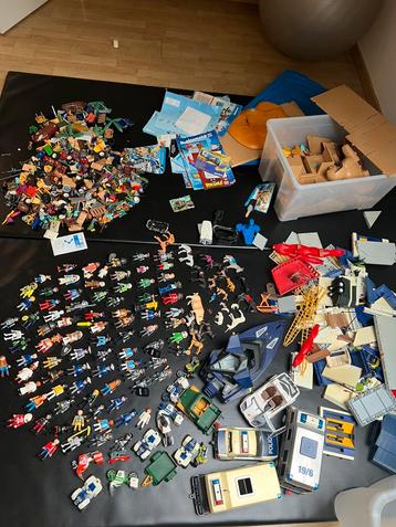 Grote Partij Playmobiel incl. Dozen beschikbaar voor biedingen