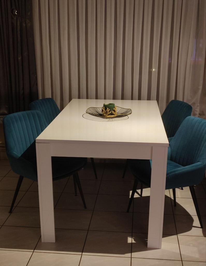 Witte gelakte tafel 1,60, Enlèvement