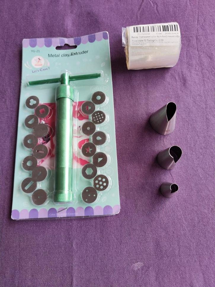 extrudeuse de pâte..., Maison & Meubles, Cuisine | Couverts, Neuf, Enlèvement ou Envoi