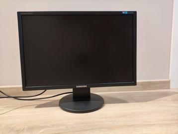 Beeldscherm Samsung 2234NW 22 inch beschikbaar voor biedingen