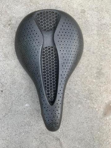 3D gesprint zadel beschikbaar voor biedingen