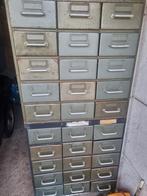 Casier flambo, Maison & Meubles, Armoires | Casiers, Enlèvement