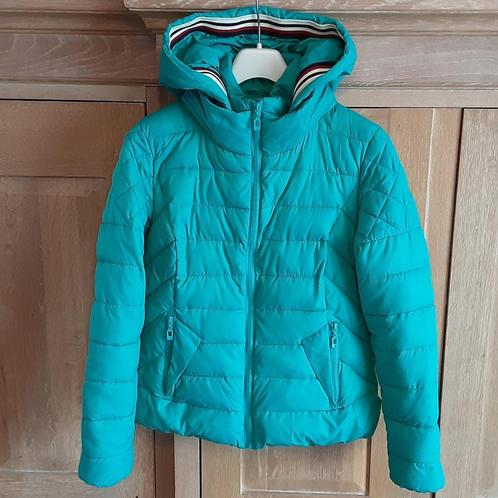 Mooie gewatteerde jas, maat M, Afneembare capuchon, Kleding | Dames, Jassen | Winter, Zo goed als nieuw, Maat 38/40 (M), Ophalen of Verzenden