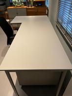 Hoekbureau met ladekast en  ergonomische stoel, Ophalen, Gebruikt, Bureau