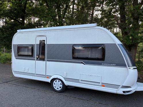 Hobby 495 excellent mover voortent 2022, Caravans en Kamperen, Caravans, Particulier, tot en met 4, 1250 - 1500 kg, Hobby, Lengtebed