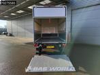 Volkswagen Crafter 177pk Automaat Laadklep Bakwagen Airco Ca, Auto's, Automaat, Stof, Gebruikt, Euro 6