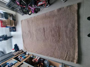 Tapijt vloerkleden 285x200 in nieuwe staat  beschikbaar voor biedingen