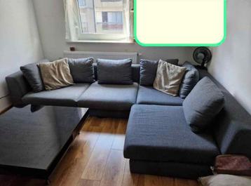 Fauteuil gris + table basse  beschikbaar voor biedingen