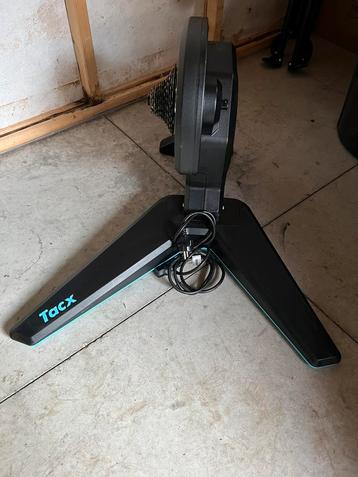 Tacx flux 2 beschikbaar voor biedingen