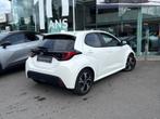 Toyota Yaris Iconic, Auto's, Toyota, Automaat, https://public.car-pass.be/vhr/25826763-2a3f-487b-bfa0-7d8f0970d208, Wit, 1490 cc