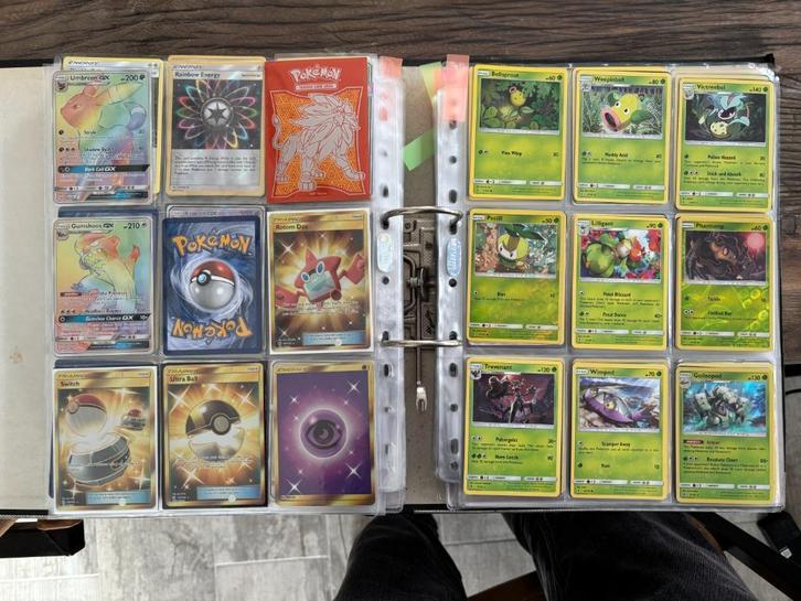 Mancaveopruiming – Grote Pokémon Kaarten Lot Sun & Moon, Hobby en Vrije tijd, Verzamelkaartspellen | Pokémon, Zo goed als nieuw