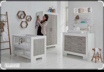 Babyslaapkamer TWF, kleur is wit met grijs., Enlèvement, Comme neuf