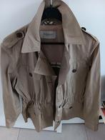Burberry jasje, Kleding | Dames, Ophalen of Verzenden, Zo goed als nieuw, Beige