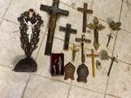 Set kruisbeelden, Antiek en Kunst, Antiek | Religieuze voorwerpen, Ophalen
