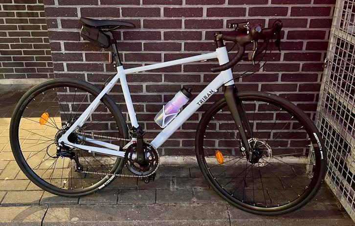 TRIBAN RC120 Racefiets (MAAT L), Fietsen en Brommers, Fietsen | Heren | Sportfietsen en Toerfietsen, Nieuw, Overige merken, 15 tot 20 versnellingen