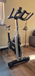 Technogym spinningfiets, Sport en Fitness, Ophalen, Spinningfiets