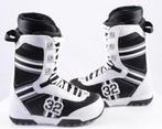 42 EU snowboard schoenen THIRTYTWO LASHED, white/black/grey, Sport en Fitness, Snowboarden, Verzenden, Gebruikt, Schoenen