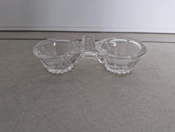 zoutvat in glas beschikbaar voor biedingen