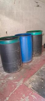 3 tonneaux de 200 litres, Ophalen of Verzenden, Gebruikt