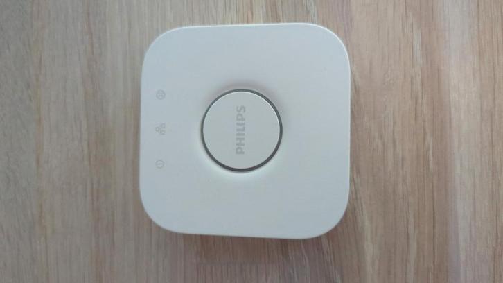 Philips Hue Bridge, Elektronische apparatuur, Overige elektronische apparatuur, Zo goed als nieuw, Ophalen