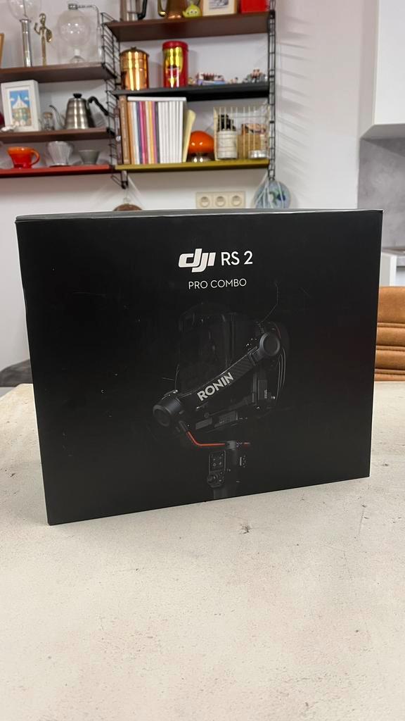 DJI RS 2 Pro Combo, TV, Hi-fi & Vidéo, Photo | Trépieds & Rotules, Enlèvement ou Envoi