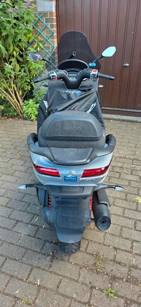 Piaggio MP3 350cc - 2020, Fietsen en Brommers, Scooters | Piaggio, Zo goed als nieuw, Overige modellen, Benzine, Ophalen