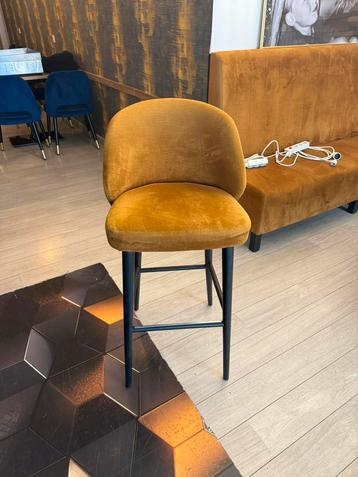 Tabouret bar velour doré 