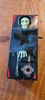 Coffin Bank Mechanisch opklapbaar Halloween-spaarkistje, Antiek en Kunst, Antiek | Speelgoed, Ophalen of Verzenden