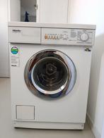 WASMACHINE MIELE NOVOTRONIC W834, Ophalen, Zo goed als nieuw, 1200 tot 1600 toeren
